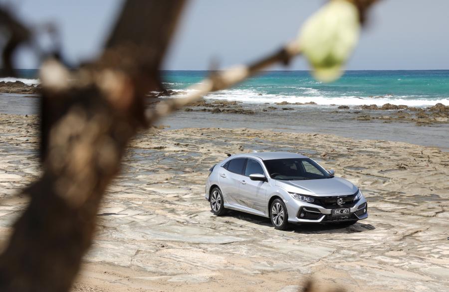  Honda Civic VTi-L Hatchback (FK) 2020 года  (AU) (фото 19 из 28)